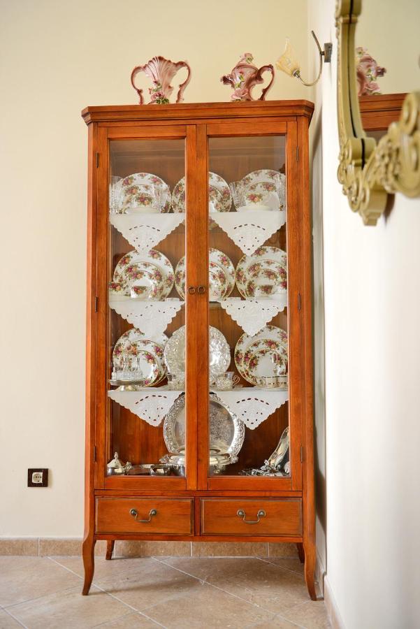 Classical Villa Archontiko D&M Rhodes City エクステリア 写真